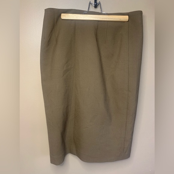 Anne Taylor skirt size 6 - Picture 3 of 6